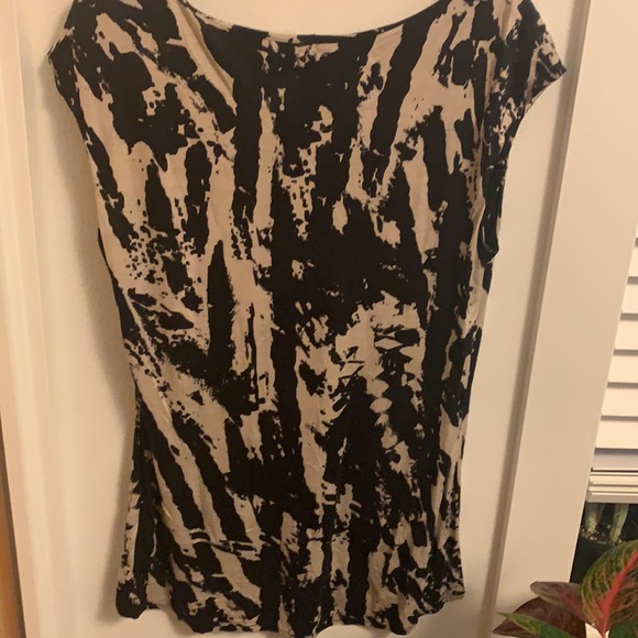 Forever21 Top - Picture 2 of 6